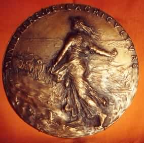 Projet de mdaille pour le ministre de l'agriculture